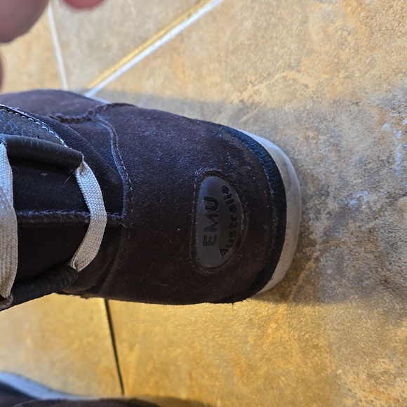 EMU Australia finest sheepskin lining - Picture 4 of 10